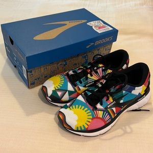 Brooks x Lisa Congdon Trace 2 Running Sneakers